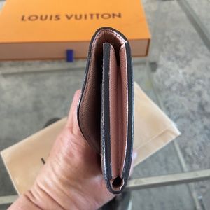 Louie Vuitton Wallet